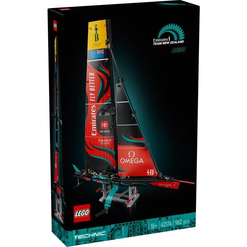 LEGO Technic  Emirates Team New Zealand AC75 Rennjacht