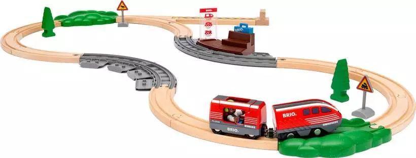 BRIO World Zugset mit Rückziehmotor BRIO World Zugset mit Rückziehmotor