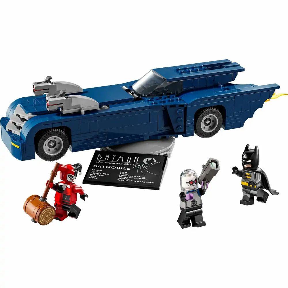 LEGO DC UNIVERSE SUPER HEROES Batman im Batmobil verses Harley Quinn und Mr. Freeze